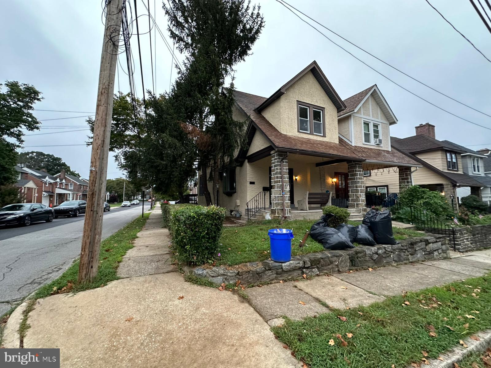 Renovated townhome in Desirable Drexel Hill, Freshly painted with refinished hardwood floors thought-out. Large bedrooms. Washer and dryer in basement. Will not last Long!!