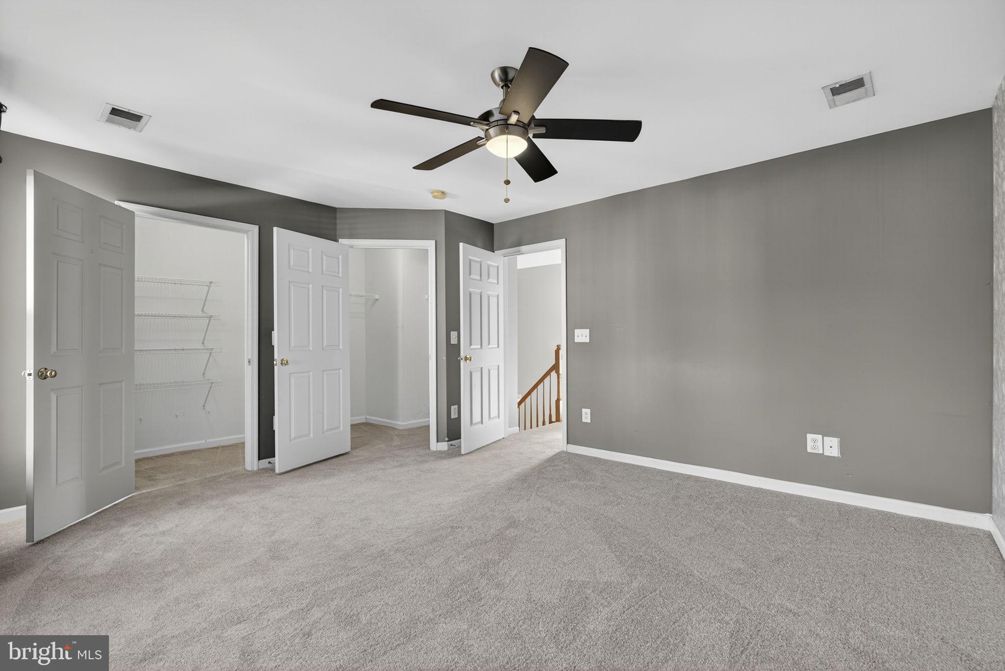 LAKELAND PLACE - Residential