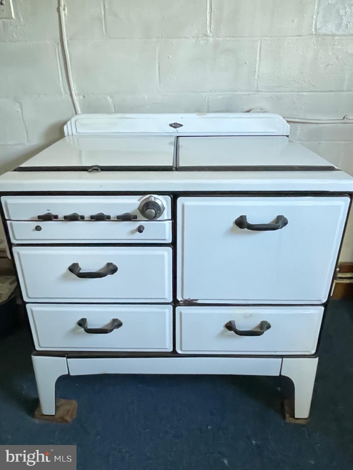 RIDGLEY - Residential