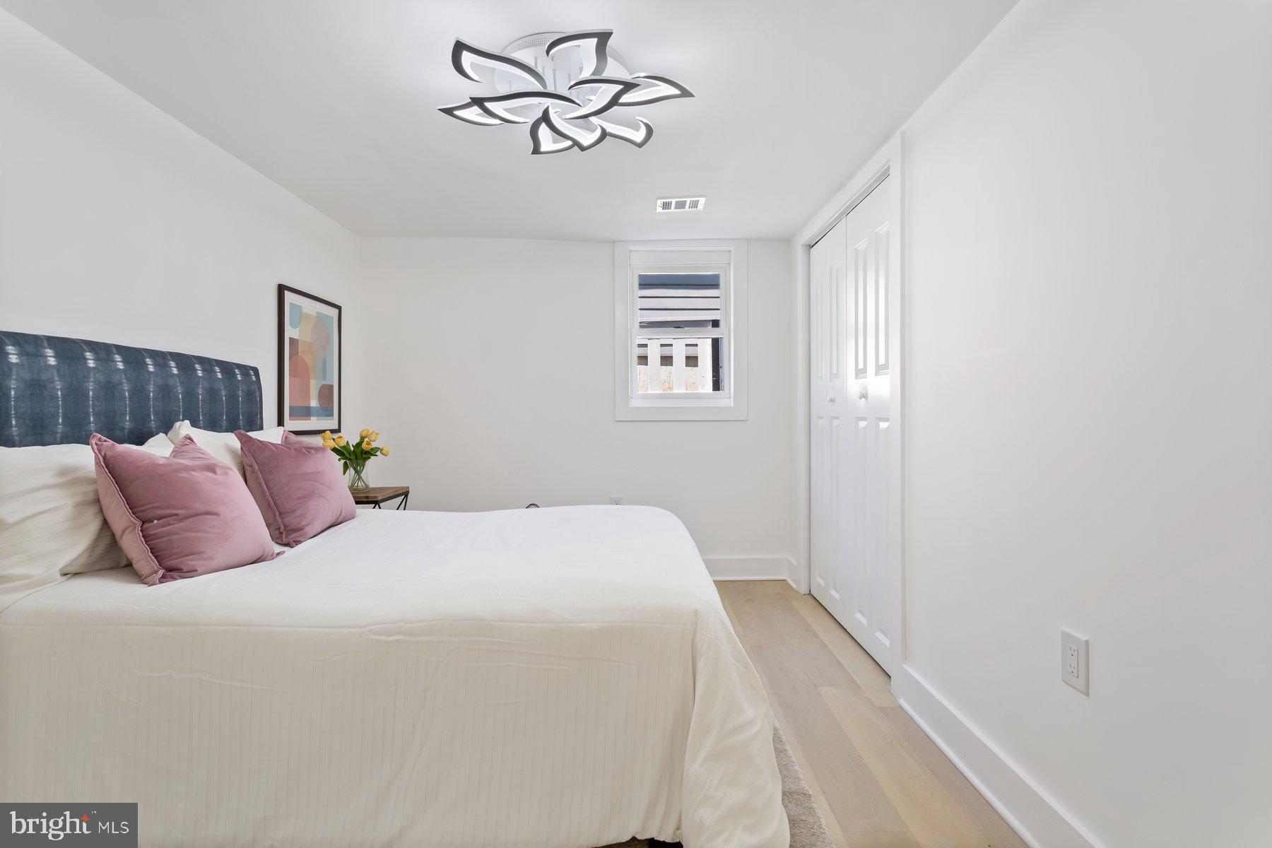 CEDAR CROFT - Residential