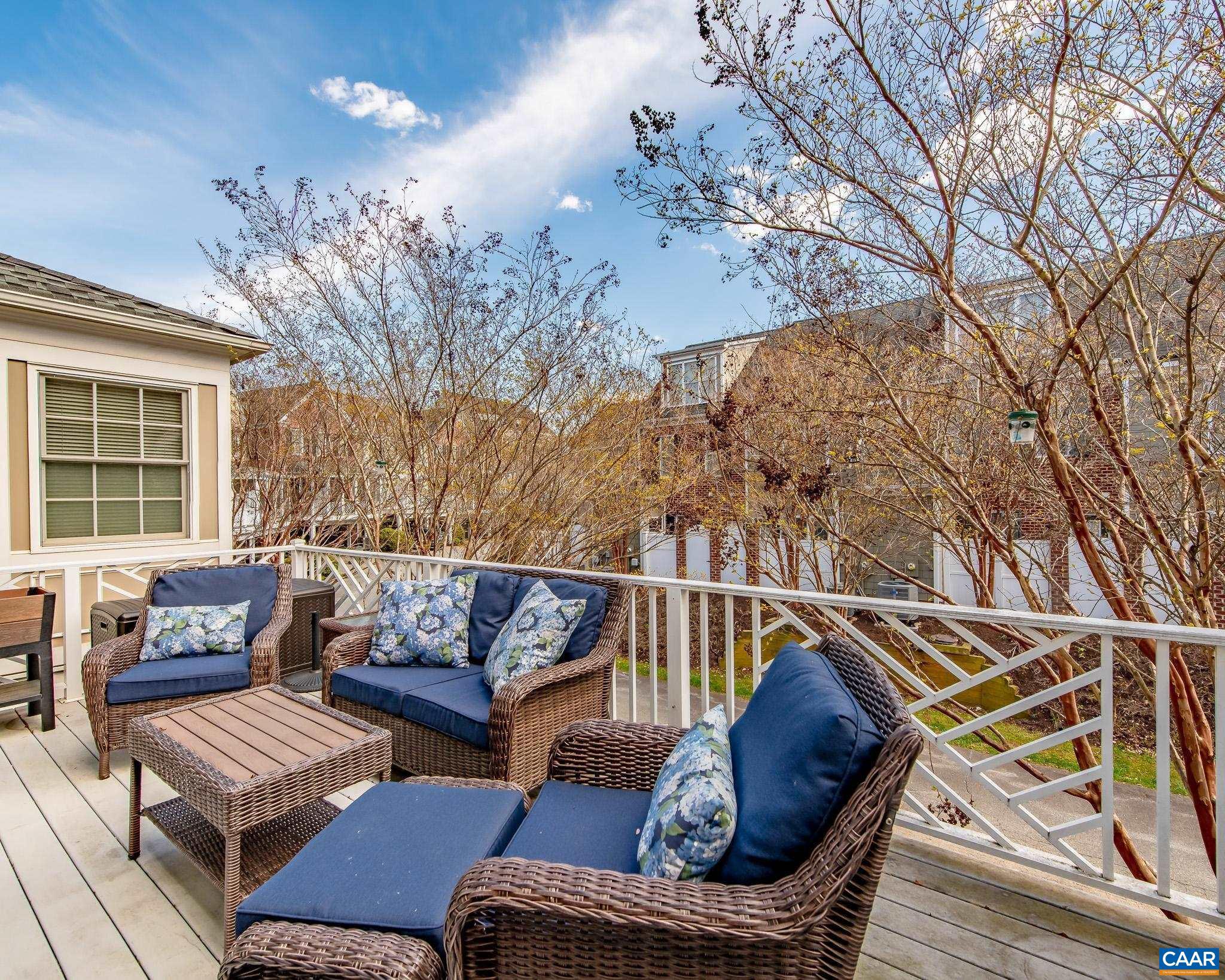 OLD TRAIL - Residential