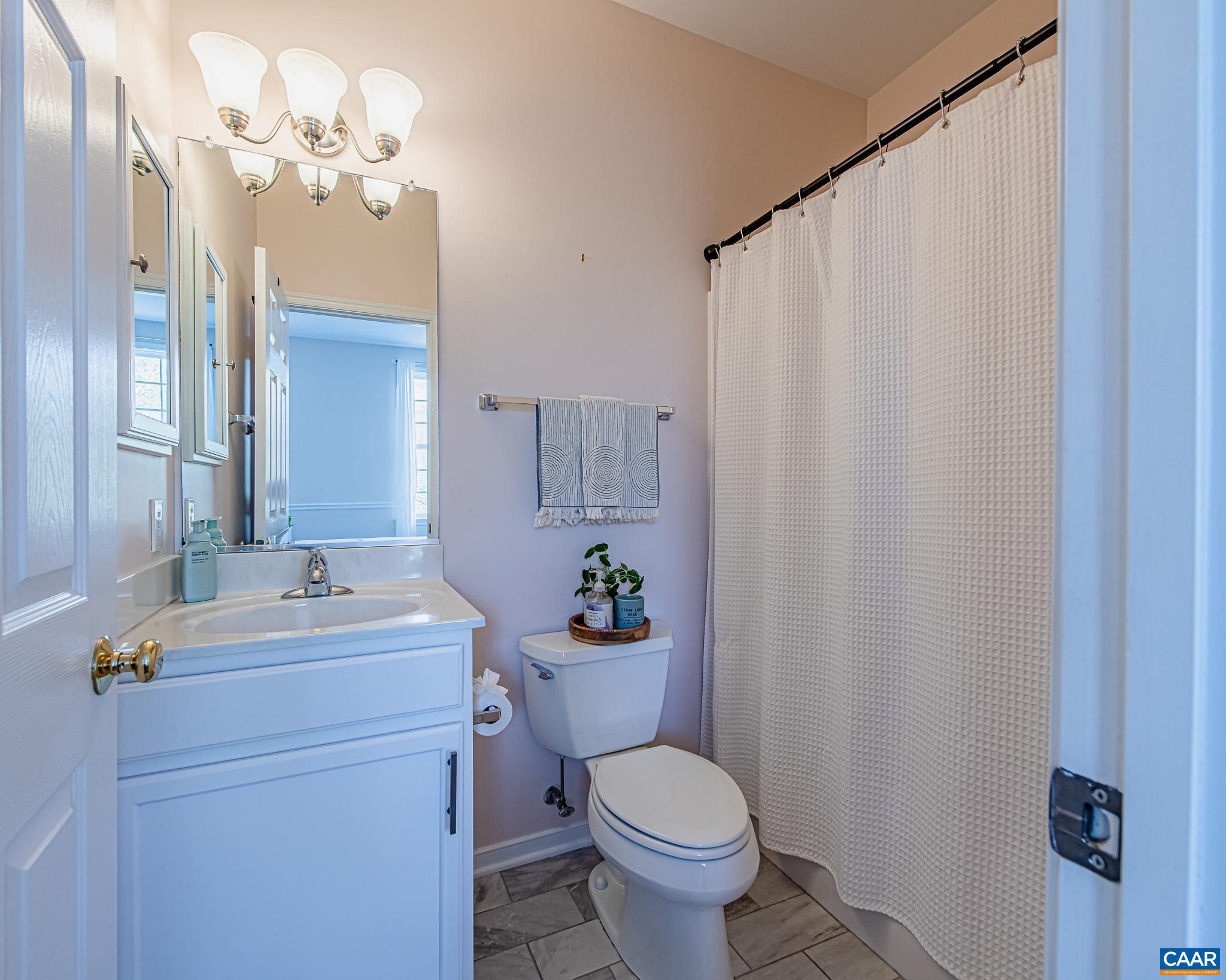 OLD TRAIL - Residential