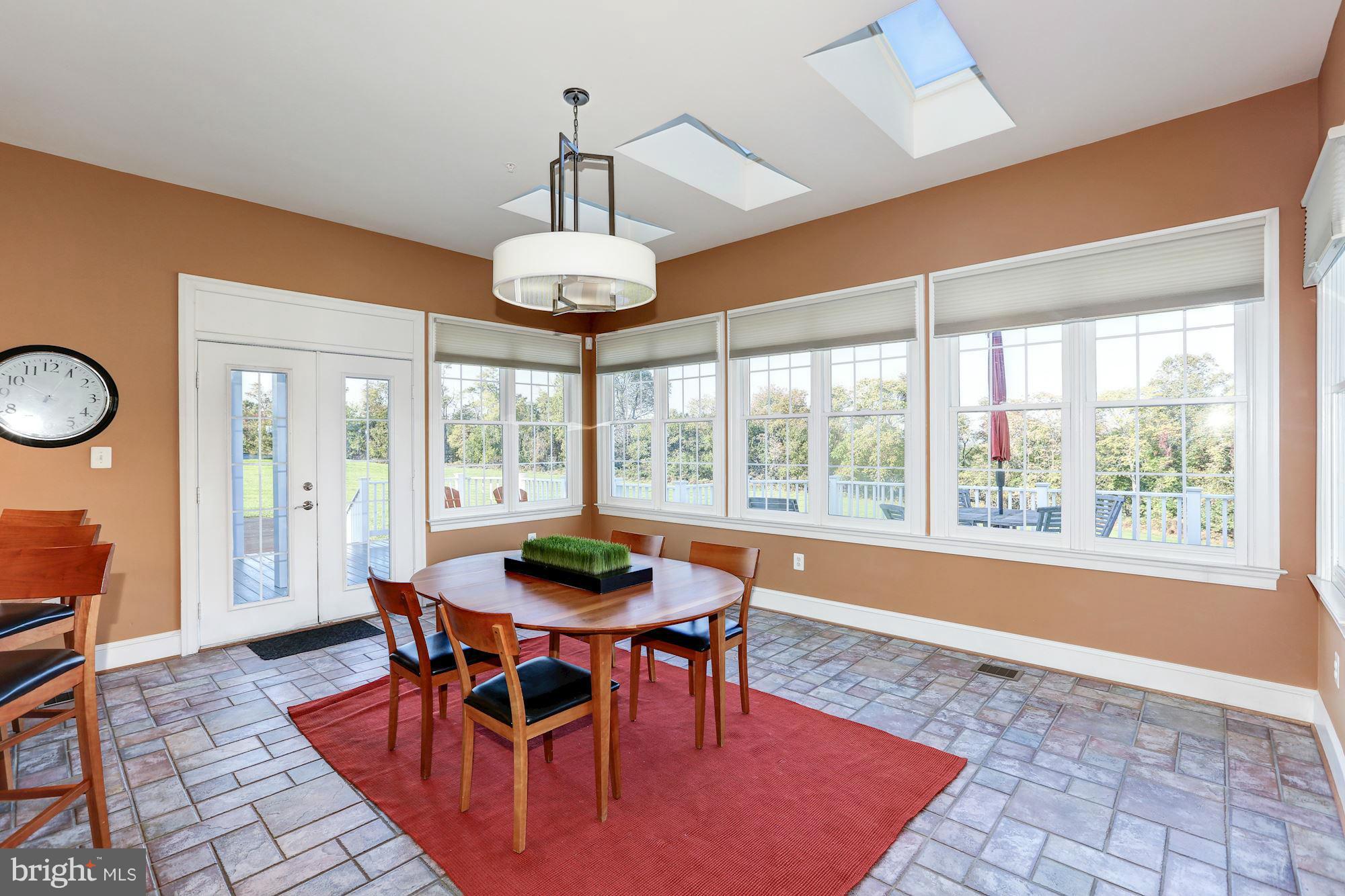 FINEGAN FARM - Residential