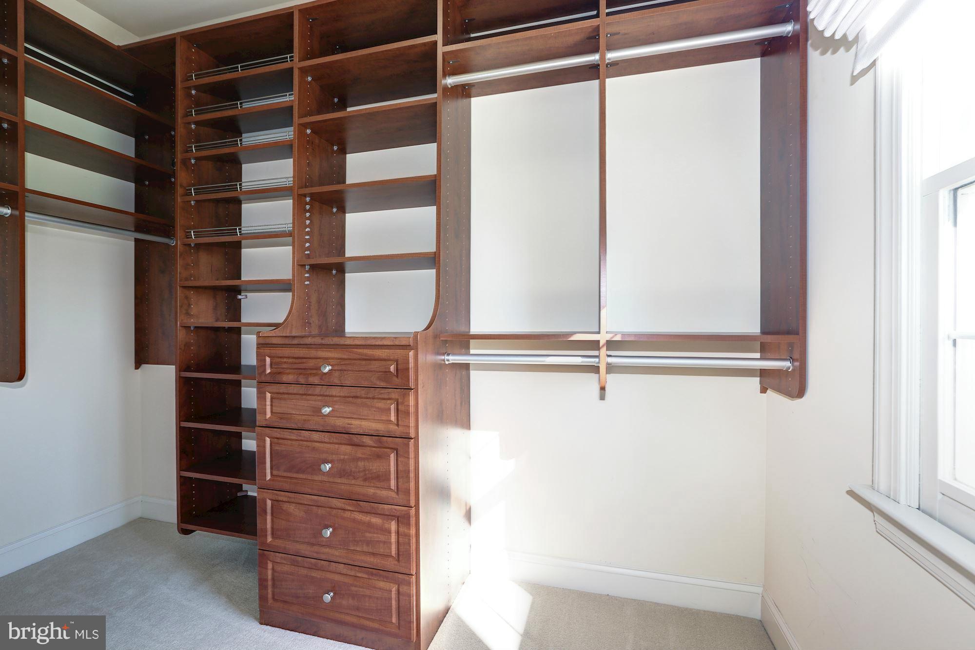 FINEGAN FARM - Residential