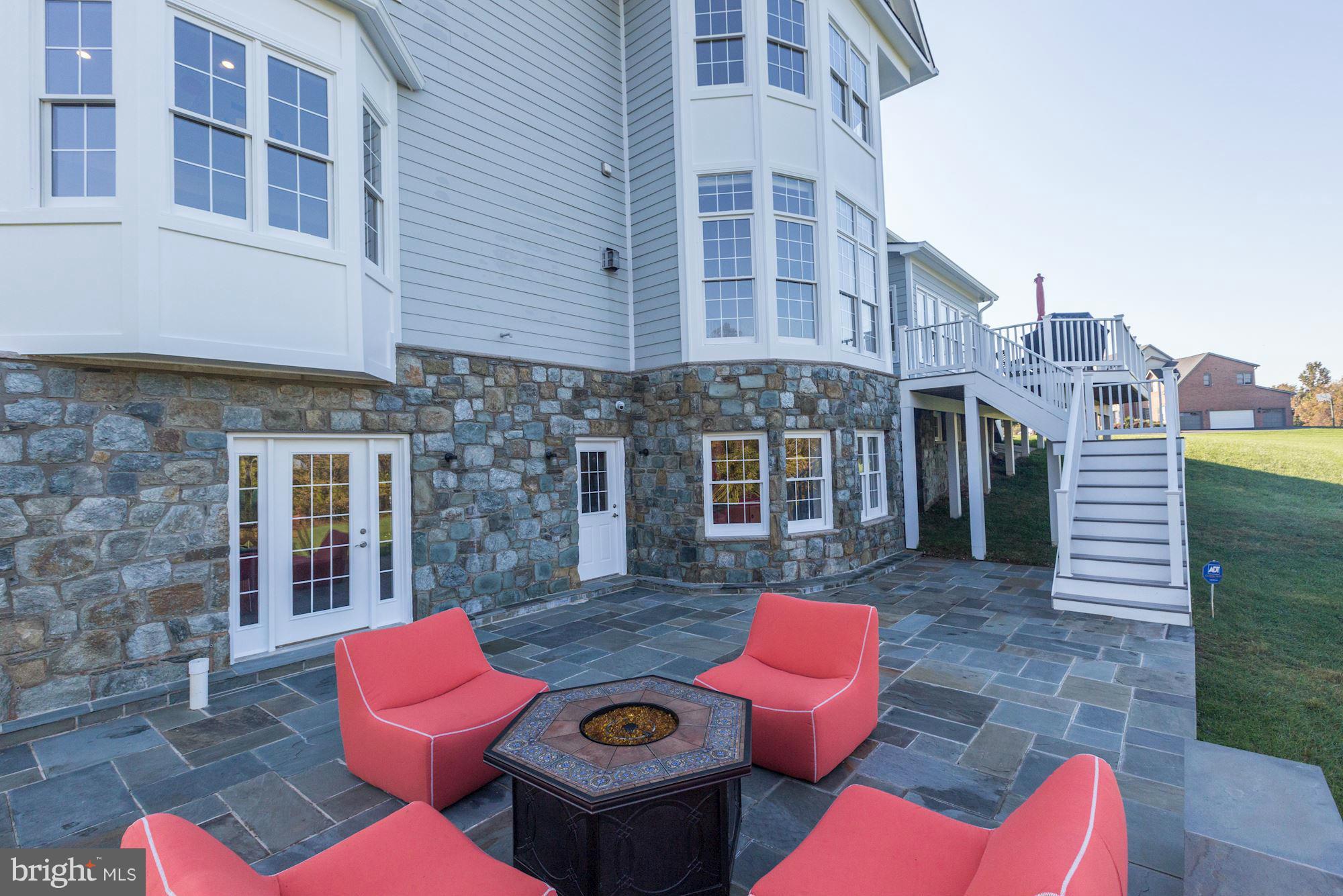 FINEGAN FARM - Residential