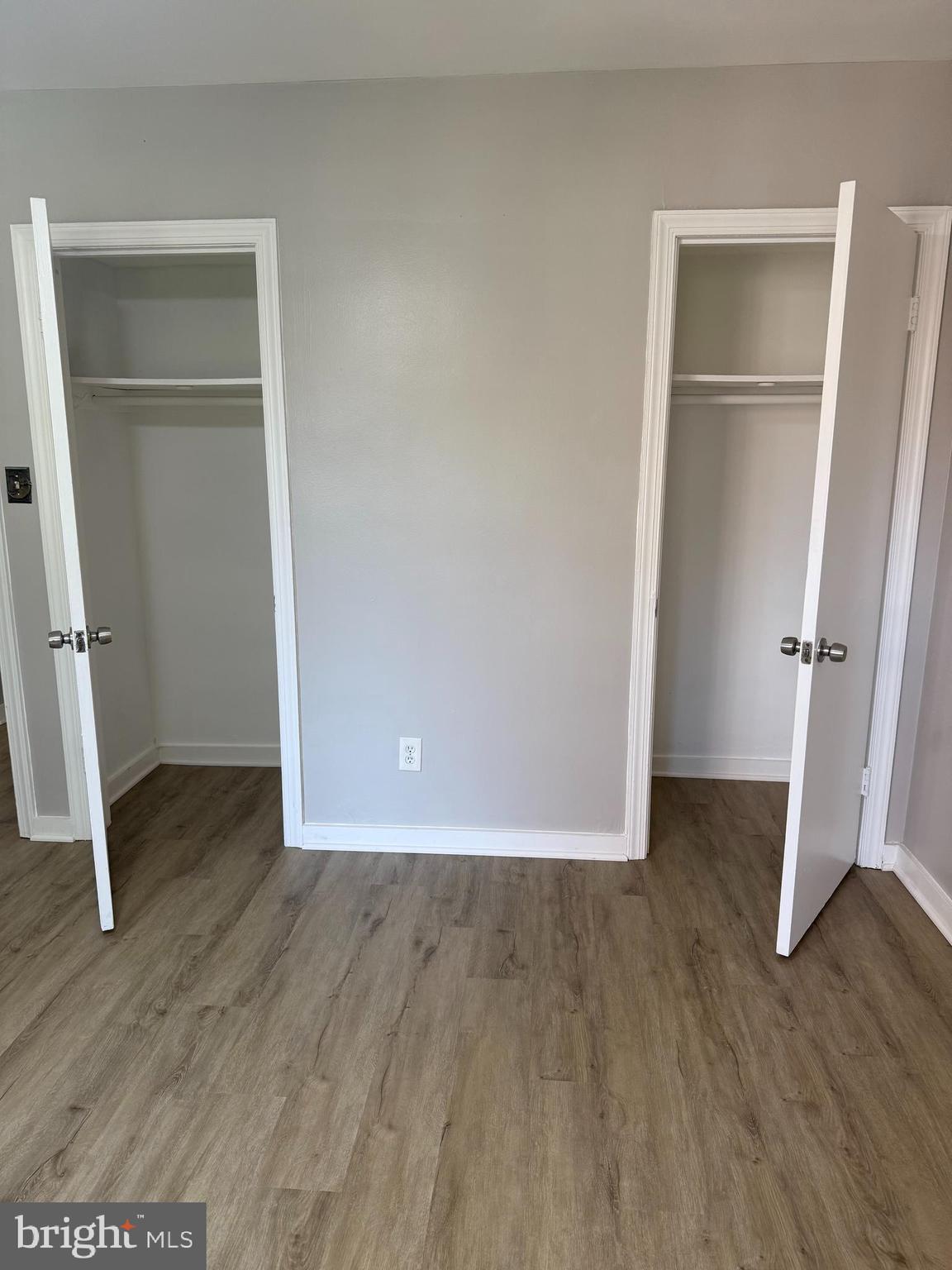 FREDERICK COURTS - Residential