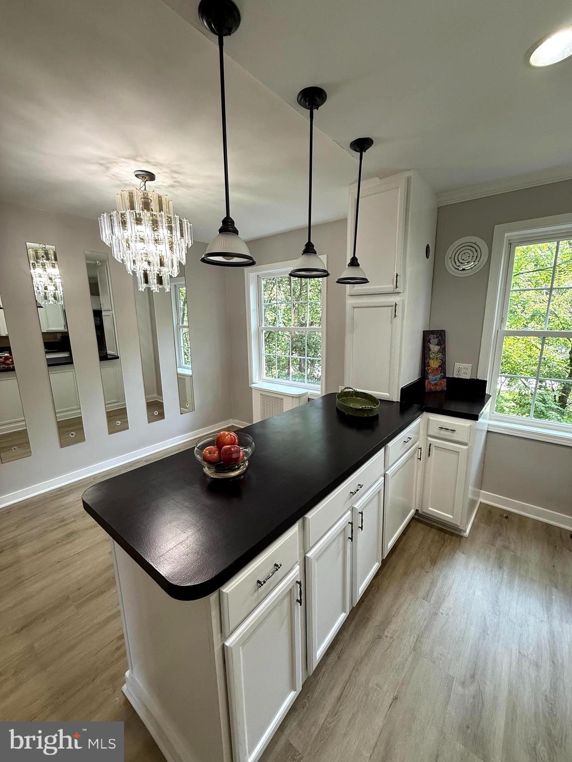 FREDERICK COURTS - Residential