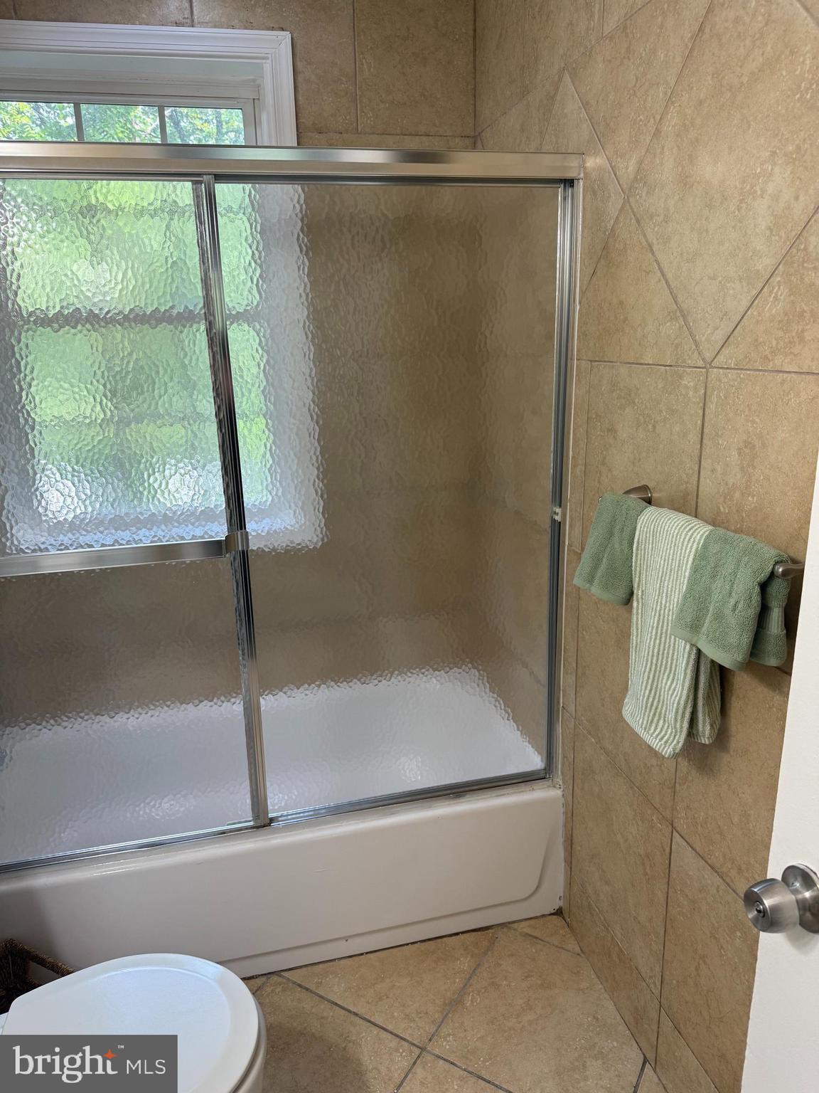 FREDERICK COURTS - Residential