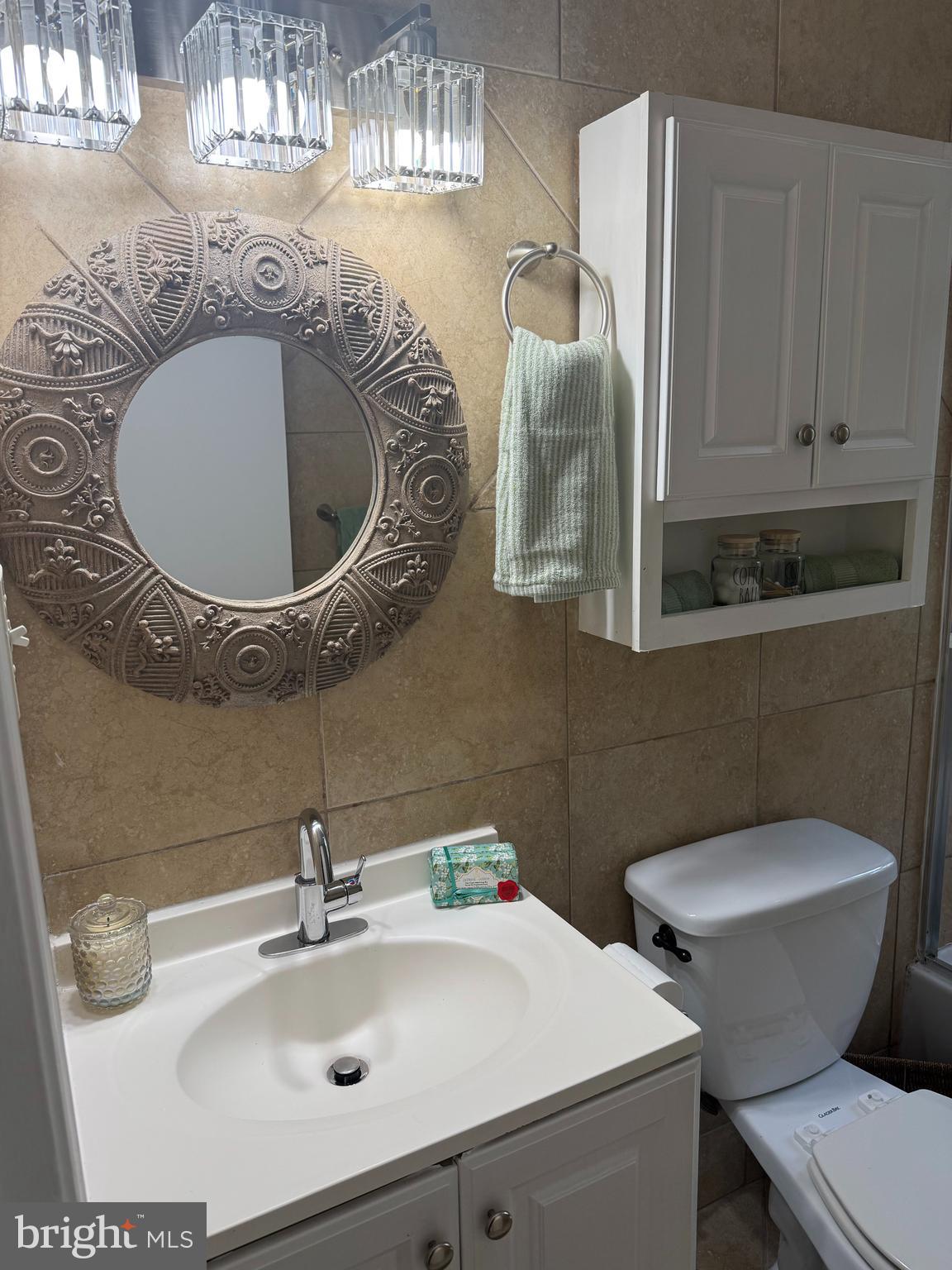 FREDERICK COURTS - Residential