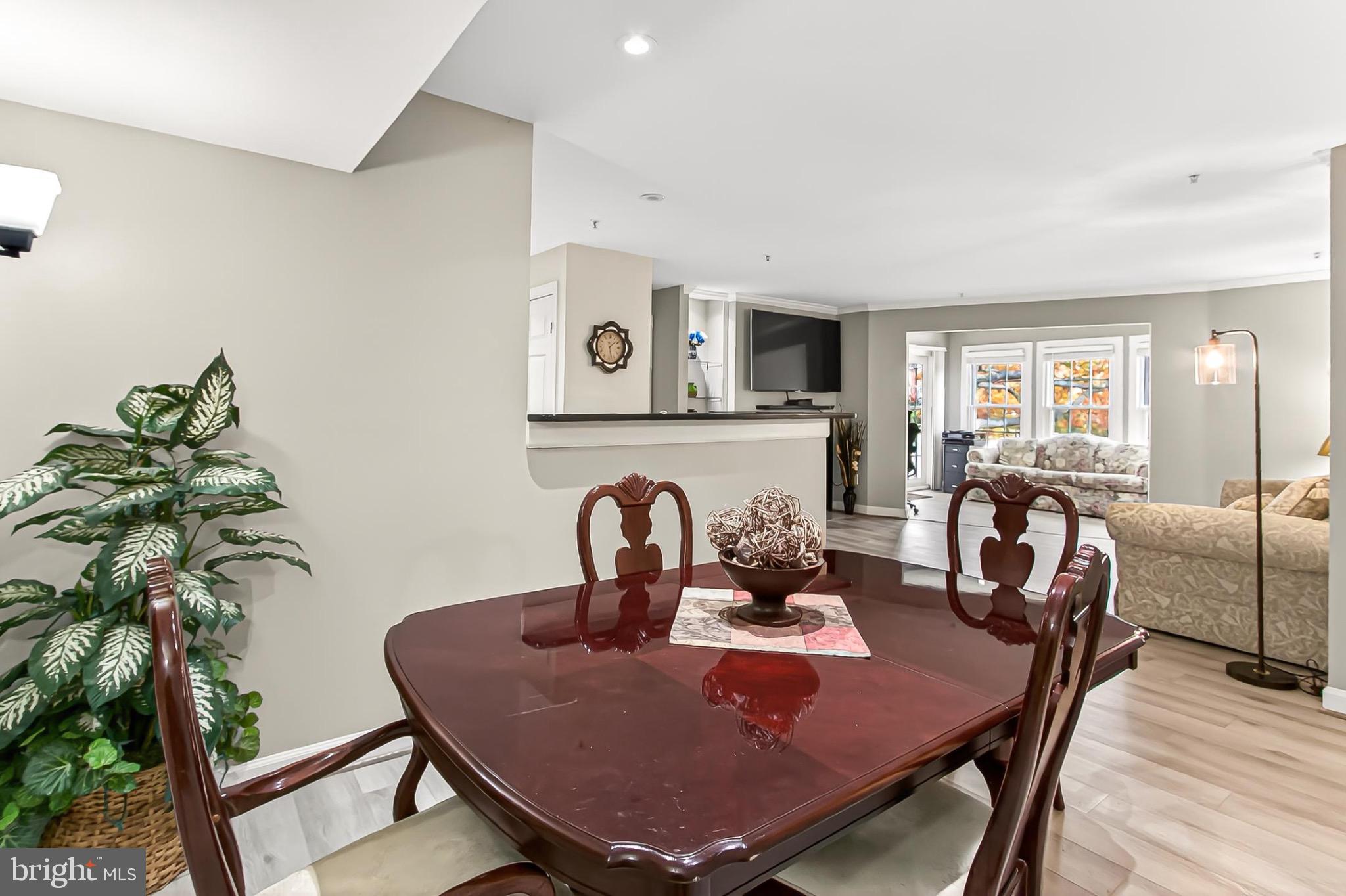 FAIRFIELD HOUSE - Residential