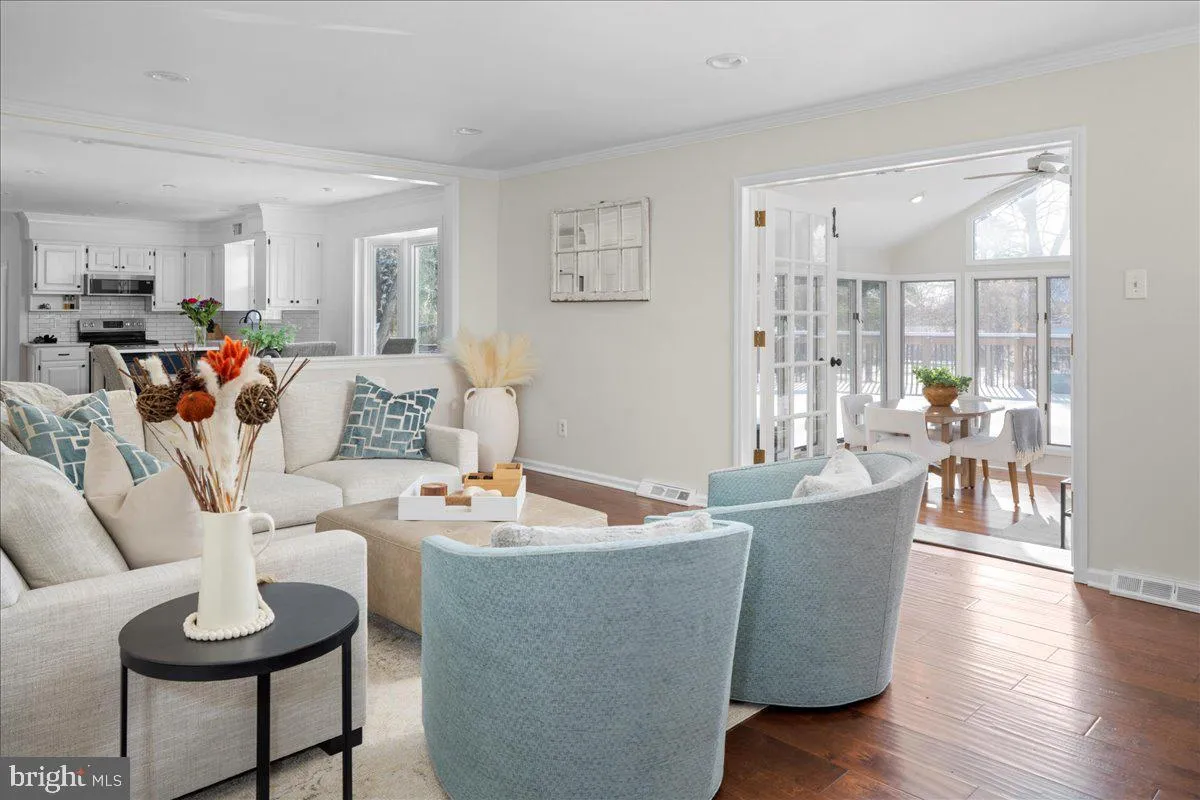 Washington Crossing, Pennsylvania 18977, United States, 4 Bedrooms Bedrooms, ,3 BathroomsBathrooms,Residential,Contingent,132588