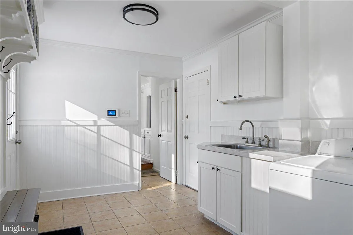 Washington Crossing, Pennsylvania 18977, United States, 4 Bedrooms Bedrooms, ,3 BathroomsBathrooms,Residential,Contingent,132588