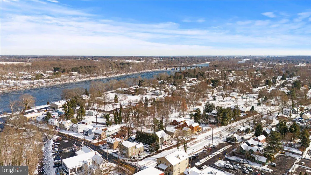 Washington Crossing, Pennsylvania 18977, United States, 4 Bedrooms Bedrooms, ,3 BathroomsBathrooms,Residential,Contingent,132588