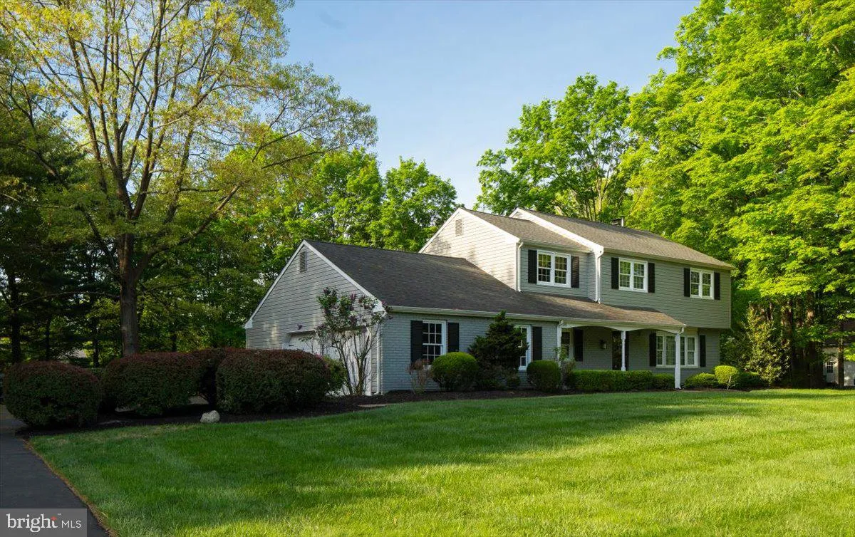 Washington Crossing, Pennsylvania 18977, United States, 4 Bedrooms Bedrooms, ,3 BathroomsBathrooms,Residential,Contingent,132588