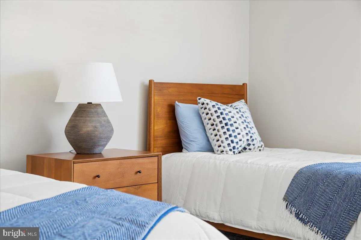 Washington Crossing, Pennsylvania 18977, United States, 4 Bedrooms Bedrooms, ,3 BathroomsBathrooms,Residential,Contingent,132588