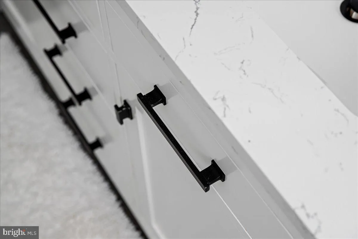 Washington Crossing, Pennsylvania 18977, United States, 4 Bedrooms Bedrooms, ,3 BathroomsBathrooms,Residential,Contingent,132588