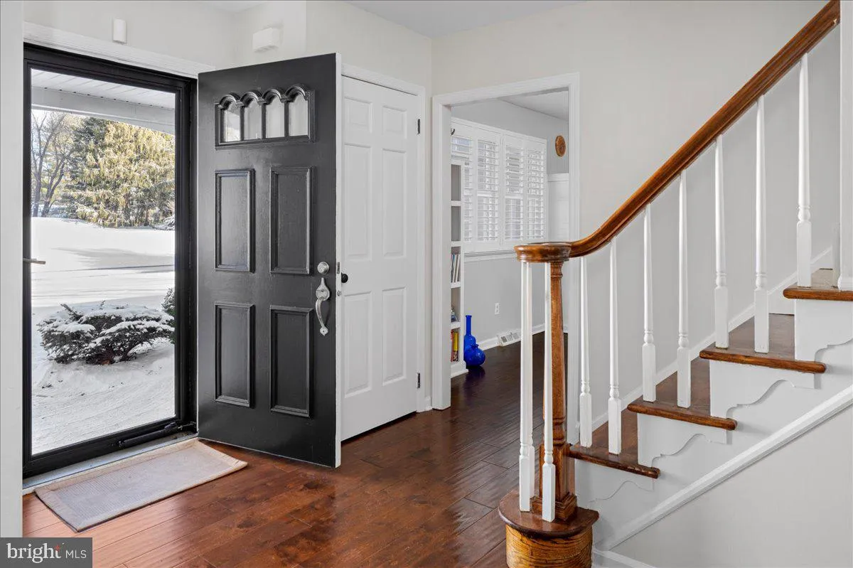 Washington Crossing, Pennsylvania 18977, United States, 4 Bedrooms Bedrooms, ,3 BathroomsBathrooms,Residential,Contingent,132588