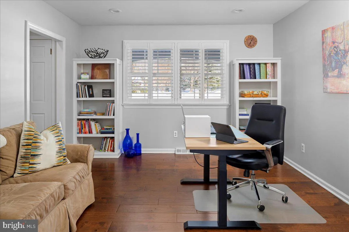 Washington Crossing, Pennsylvania 18977, United States, 4 Bedrooms Bedrooms, ,3 BathroomsBathrooms,Residential,Contingent,132588