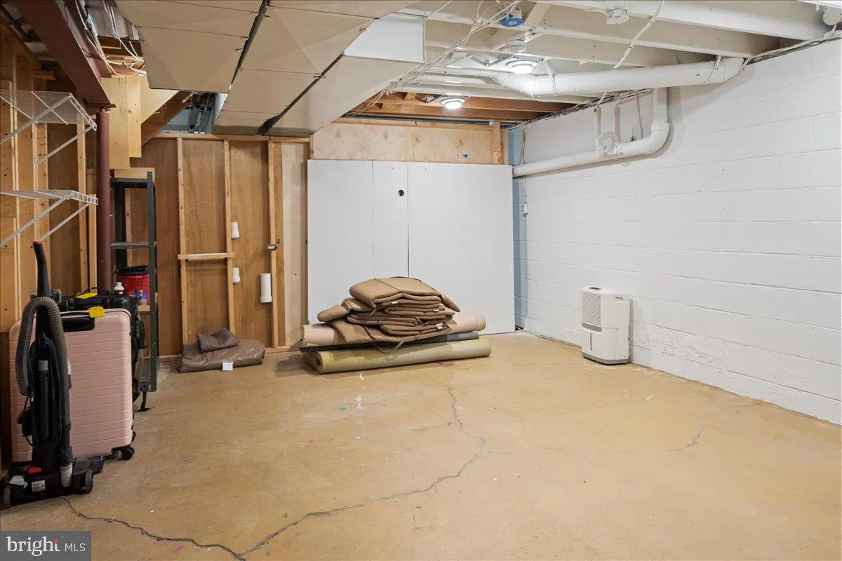 Washington Crossing, Pennsylvania 18977, United States, 4 Bedrooms Bedrooms, ,3 BathroomsBathrooms,Residential,Contingent,132588