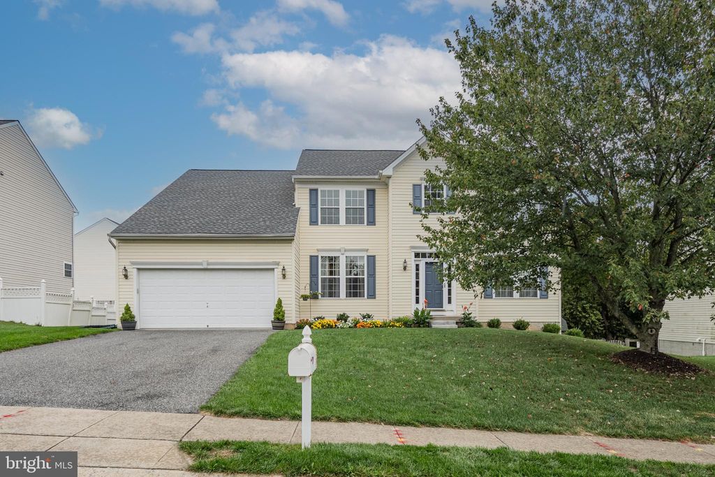 Photo of 2633 Washington Way, MANCHESTER, MD 21102 (MLS # MDCR2030276)
