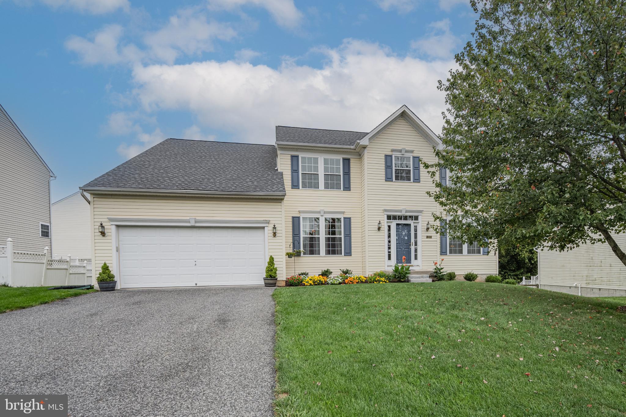 2633 WASHINGTON WAY