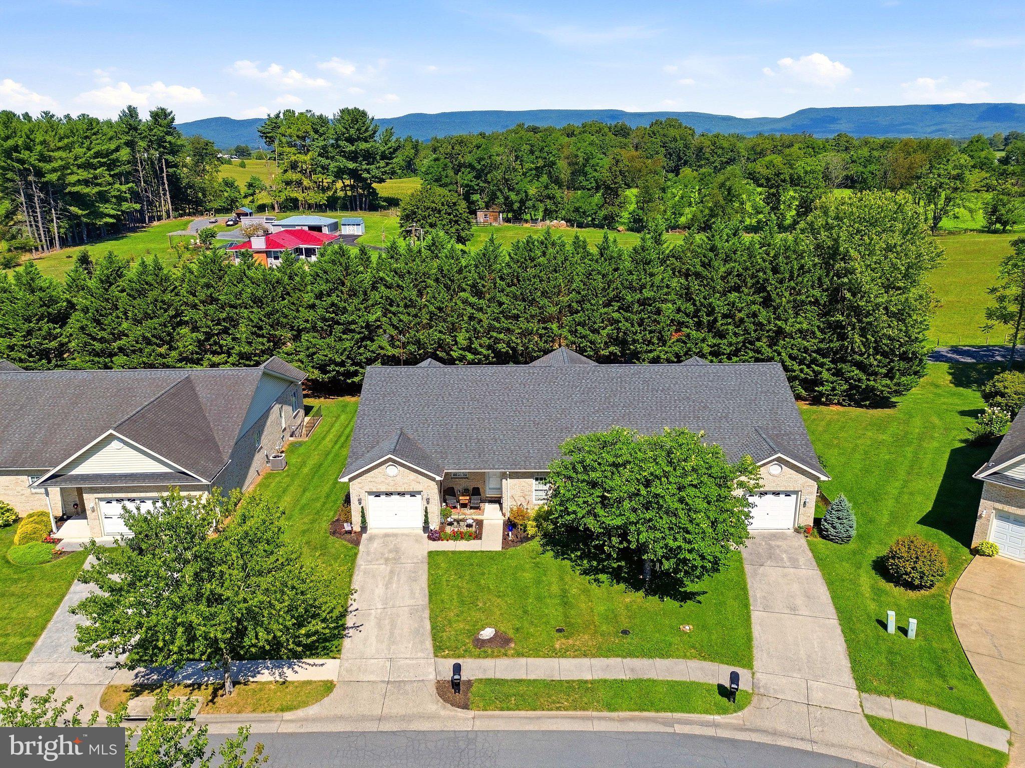 624 ALLEGHENY CIRCLE