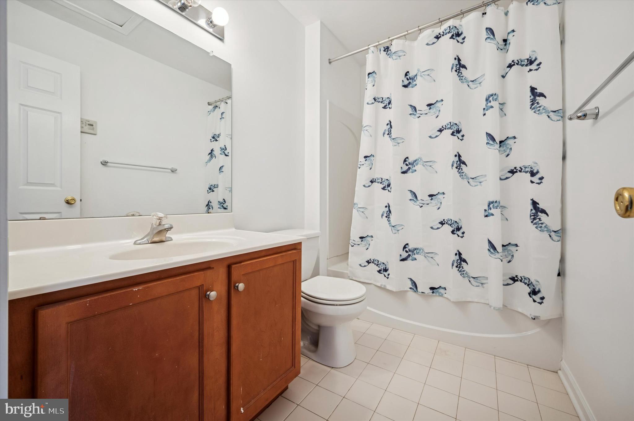 NORRISTOWN - Residential