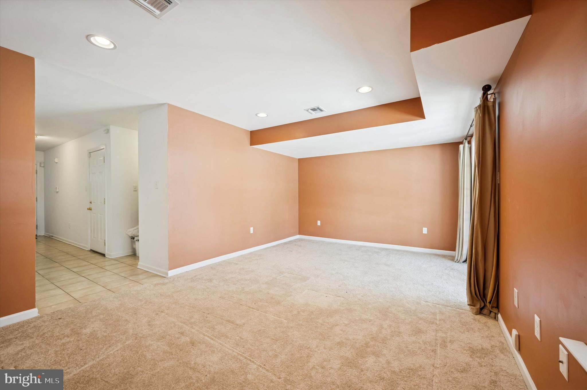 NORRISTOWN - Residential