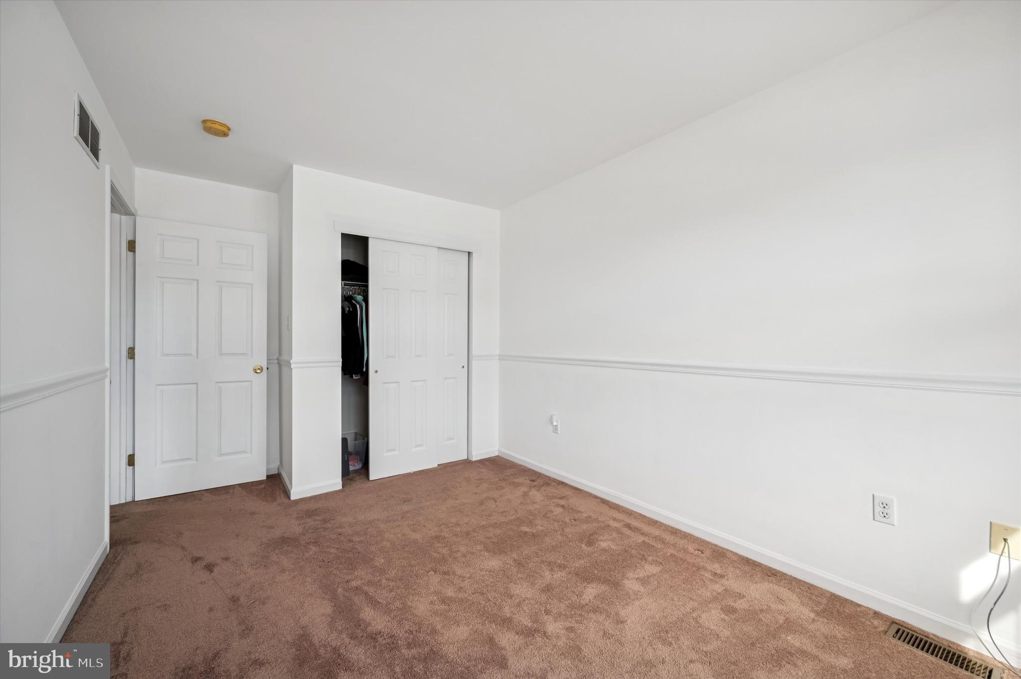 NORRISTOWN - Residential