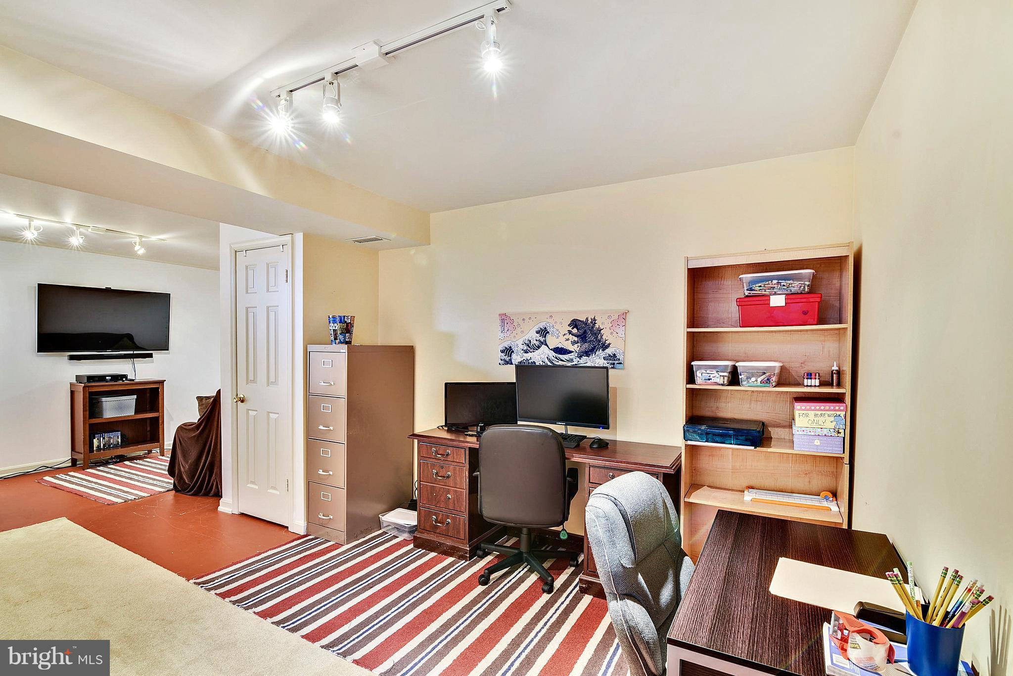 ARMFIELD FARMS - Residential