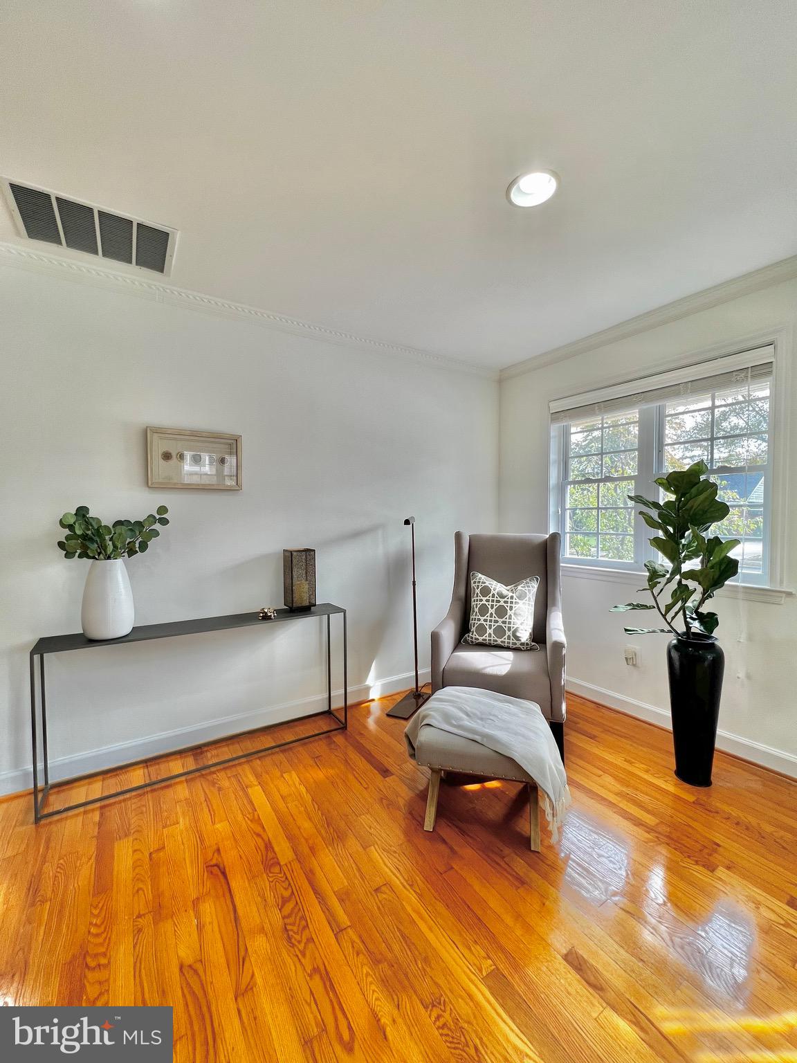 BROYHILL CREST - Residential