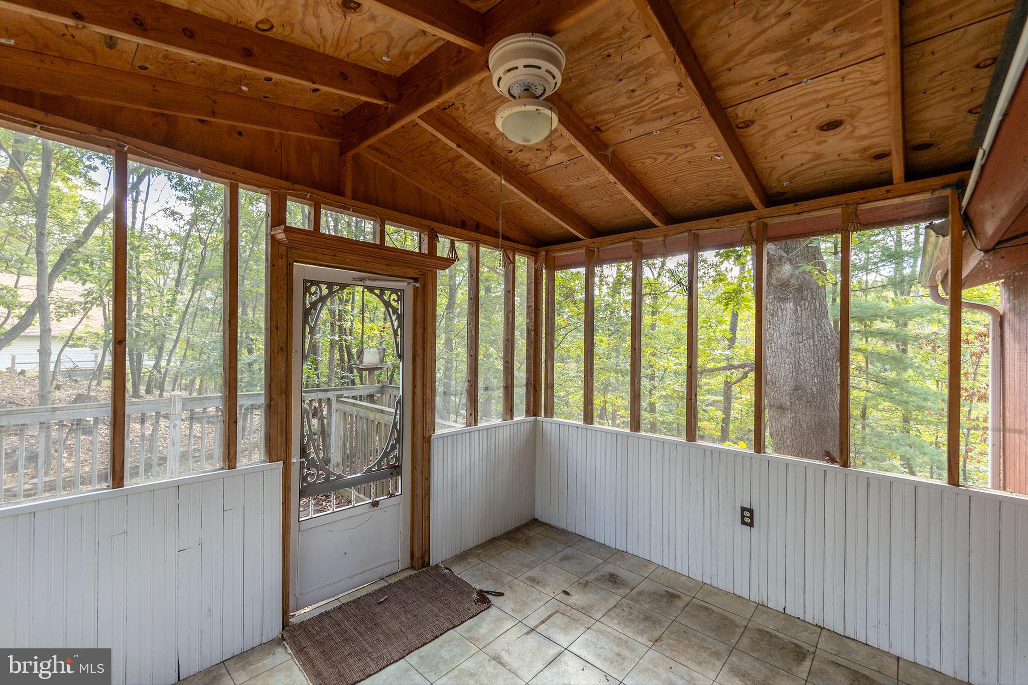 THE WOODS RESORT - Residential