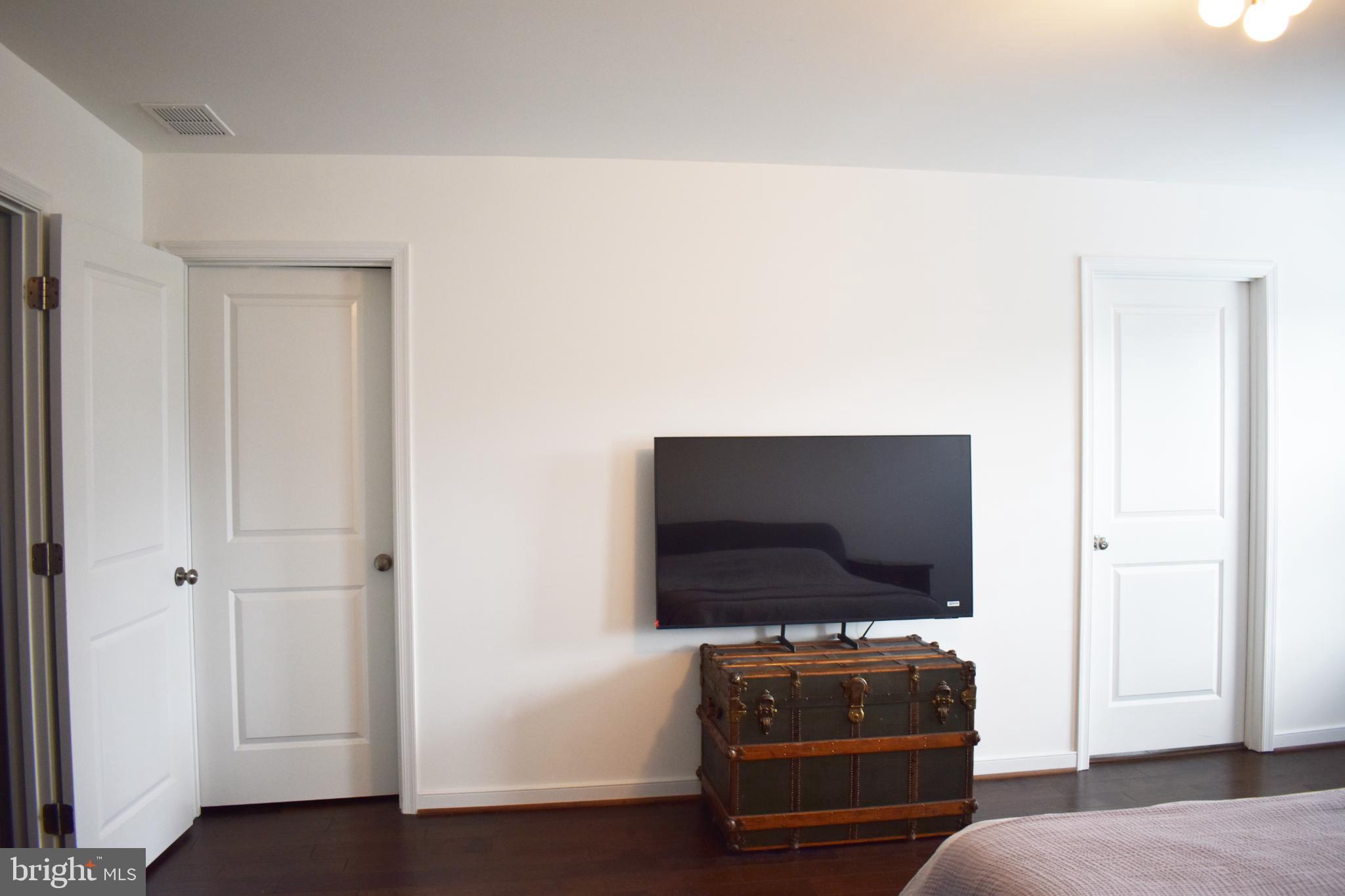 SADLER CROSSING - Residential Lease