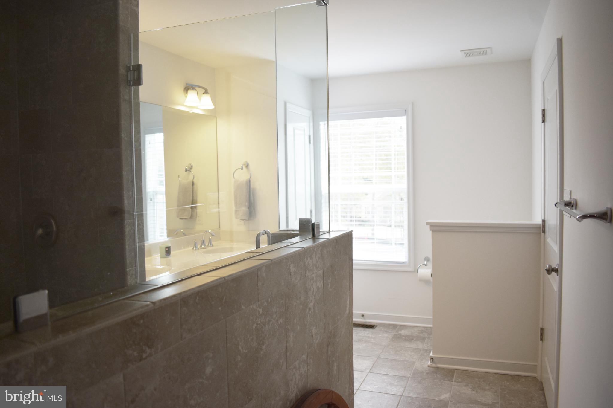 SADLER CROSSING - Residential Lease