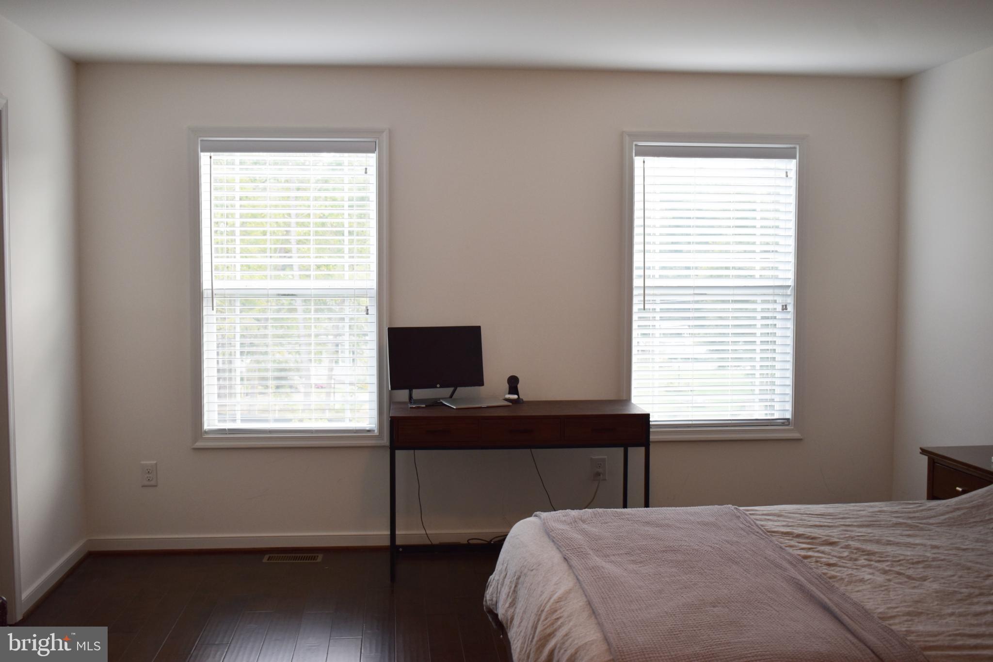 SADLER CROSSING - Residential Lease