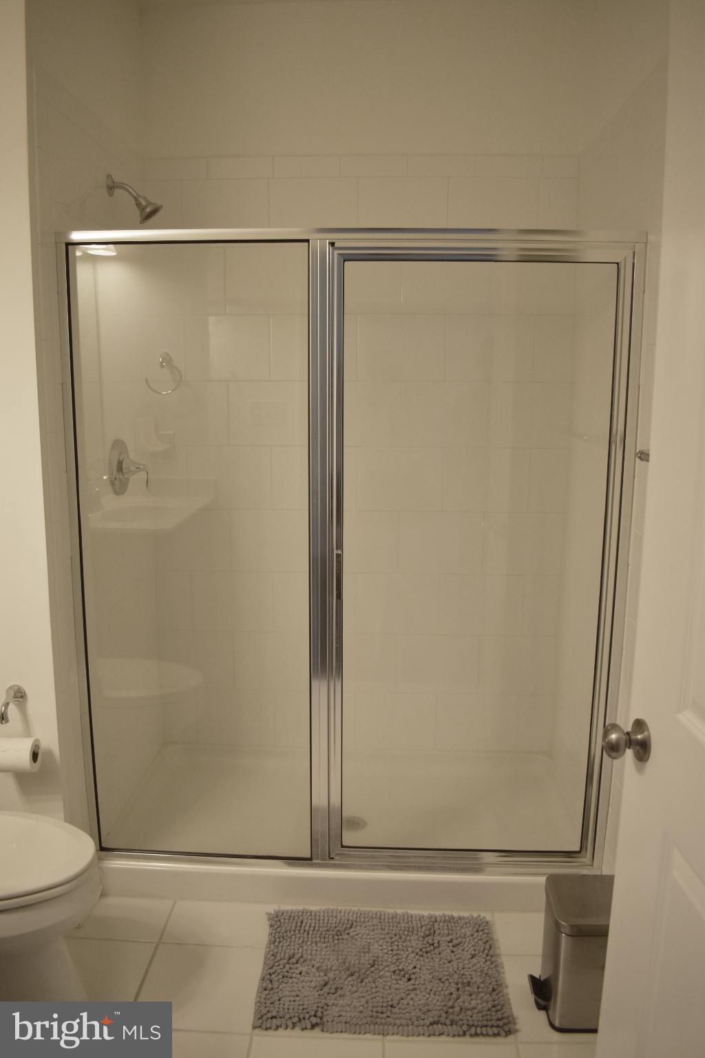 SADLER CROSSING - Residential Lease