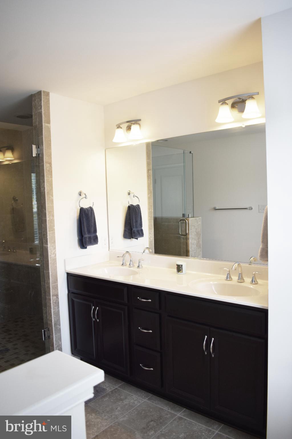 SADLER CROSSING - Residential Lease