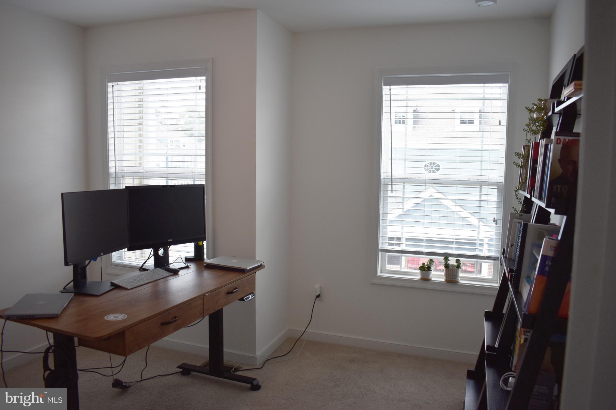 SADLER CROSSING - Residential Lease