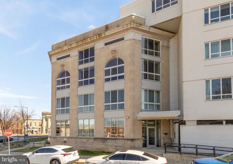 Photo of 5885 Colorado Avenue NW #204, WASHINGTON, DC 20011 (MLS # DCDC2250184)