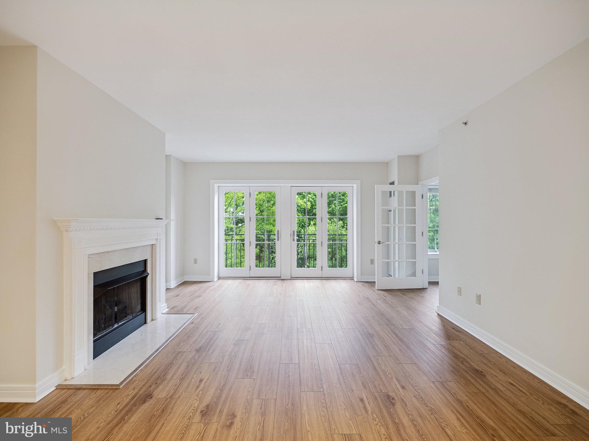 CORINTHIAN - Residential