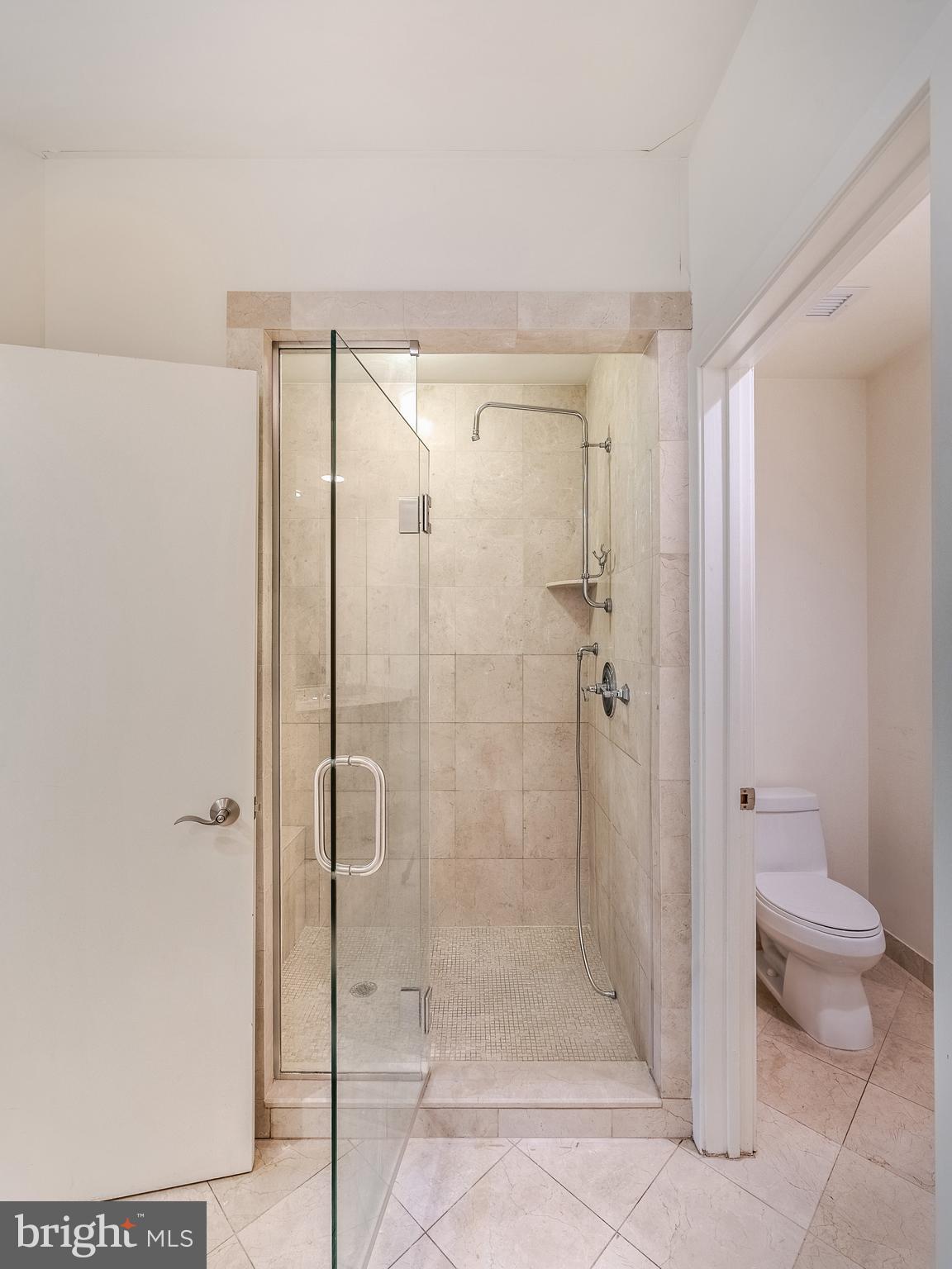 CORINTHIAN - Residential