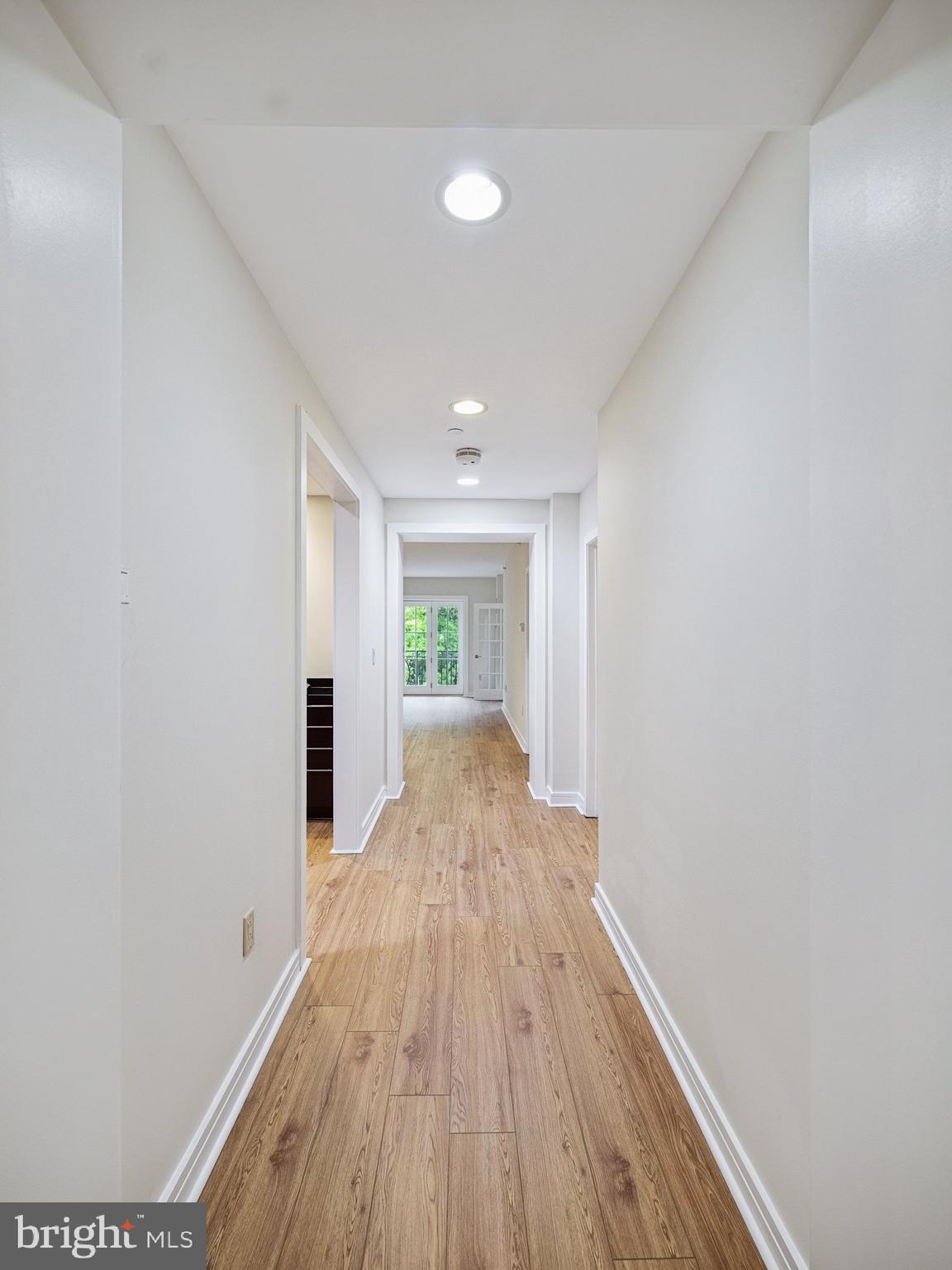 CORINTHIAN - Residential