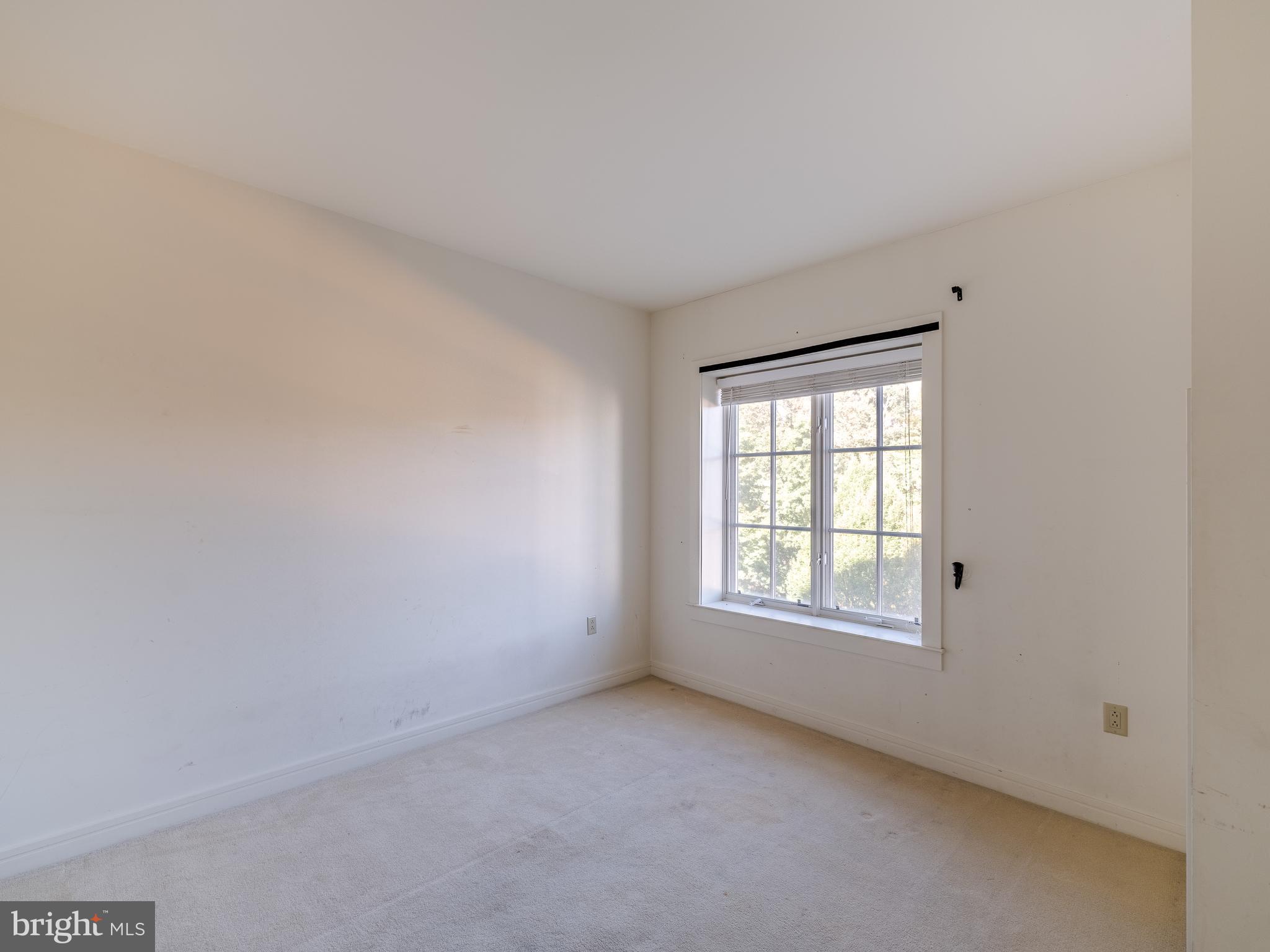 CORINTHIAN - Residential