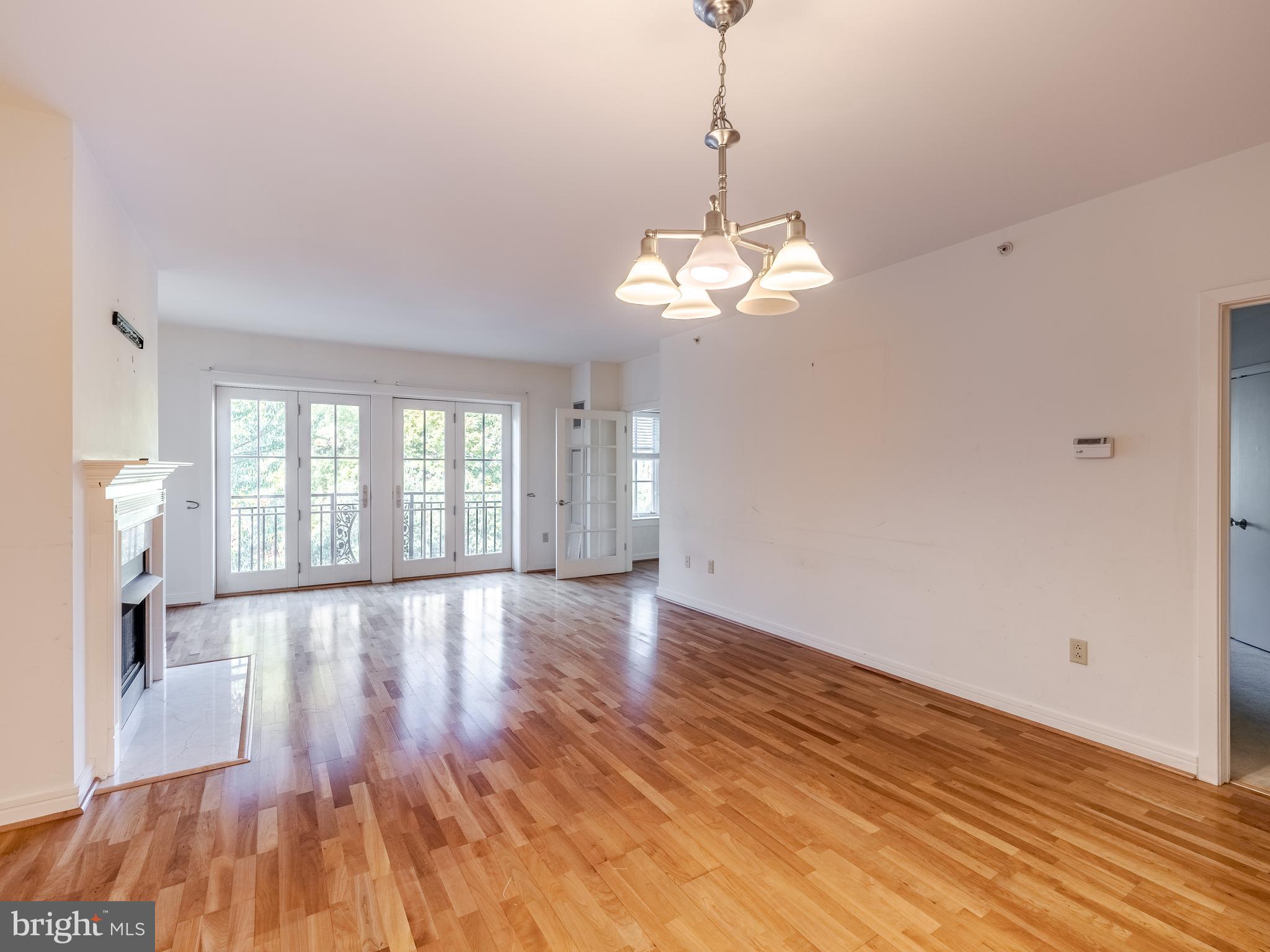 CORINTHIAN - Residential