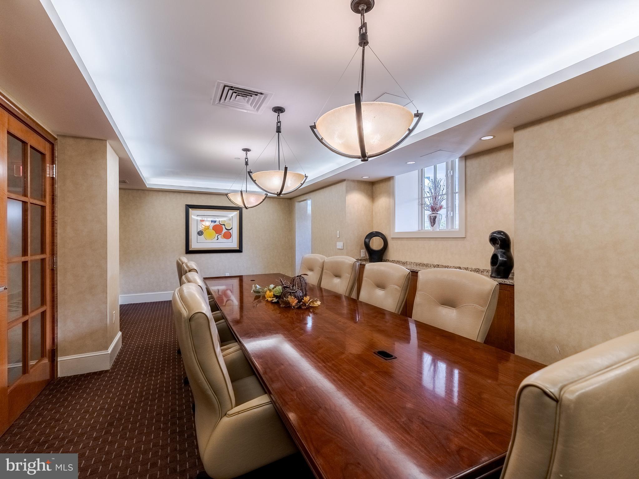 CORINTHIAN - Residential