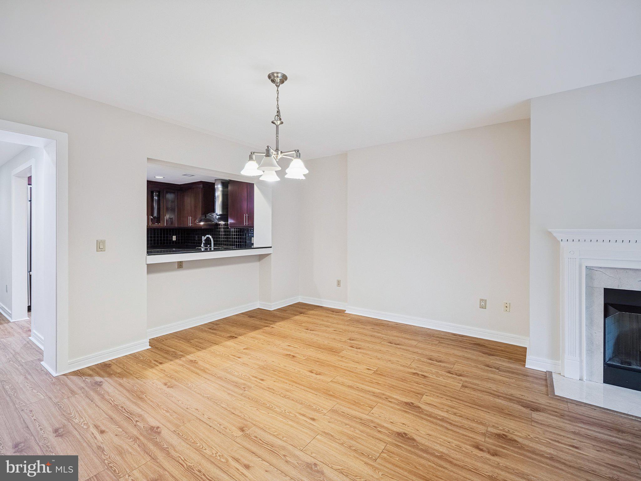 CORINTHIAN - Residential