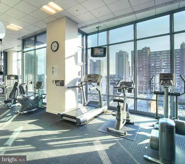 RITTENHOUSE SQUARE - Residential Lease