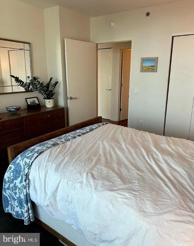 RITTENHOUSE SQUARE - Residential Lease