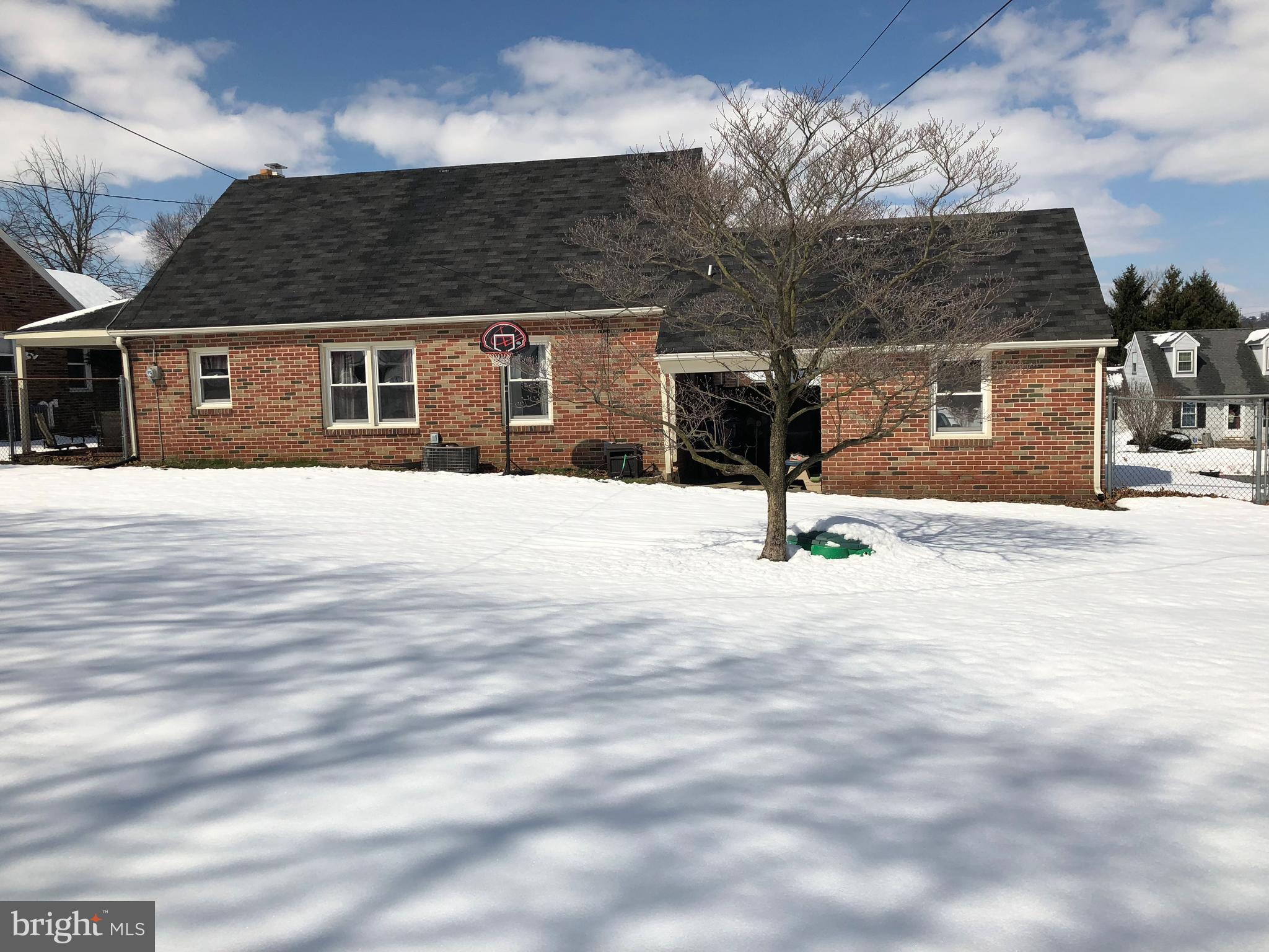 ELMWOOD - Residential