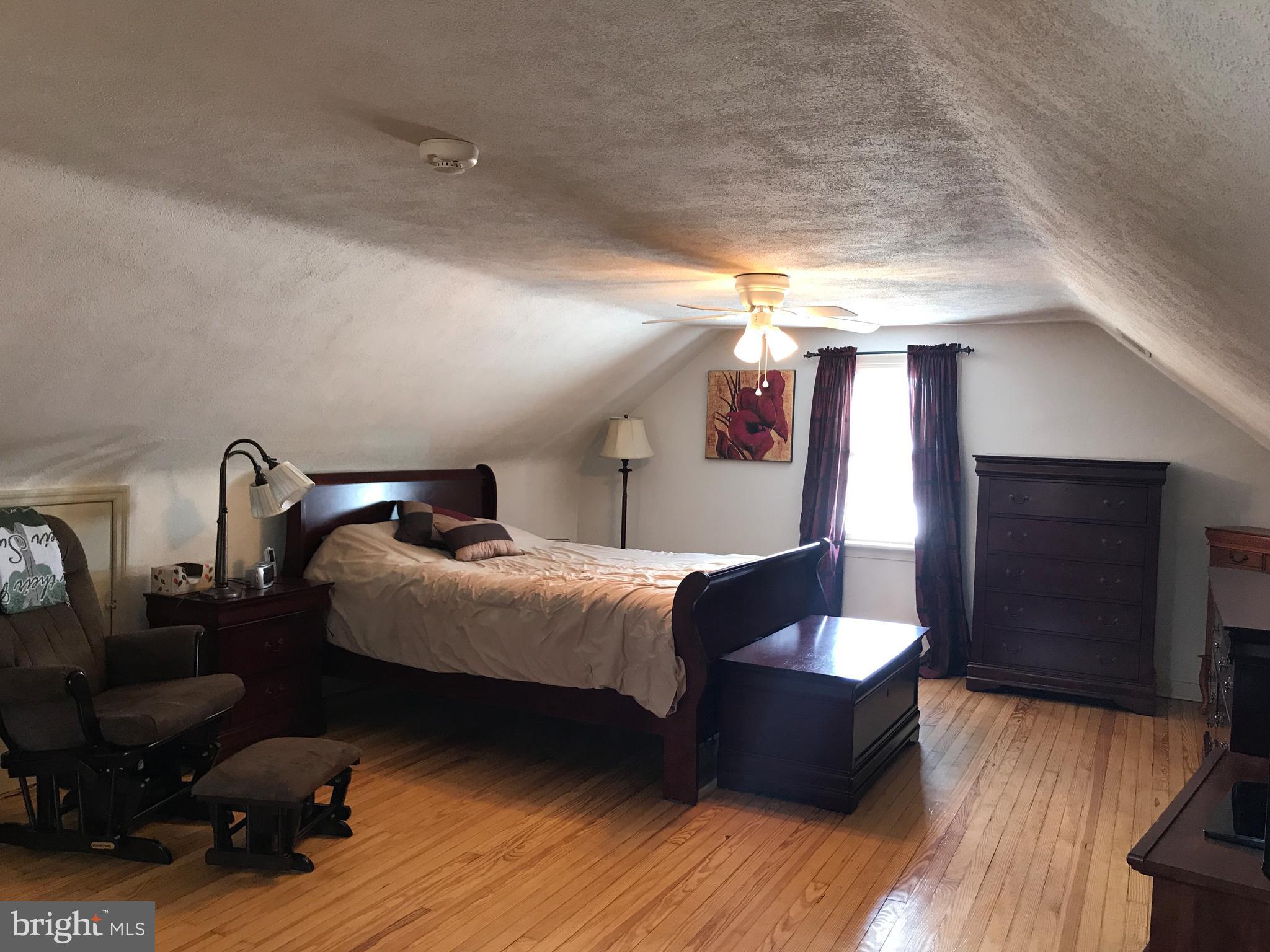 ELMWOOD - Residential